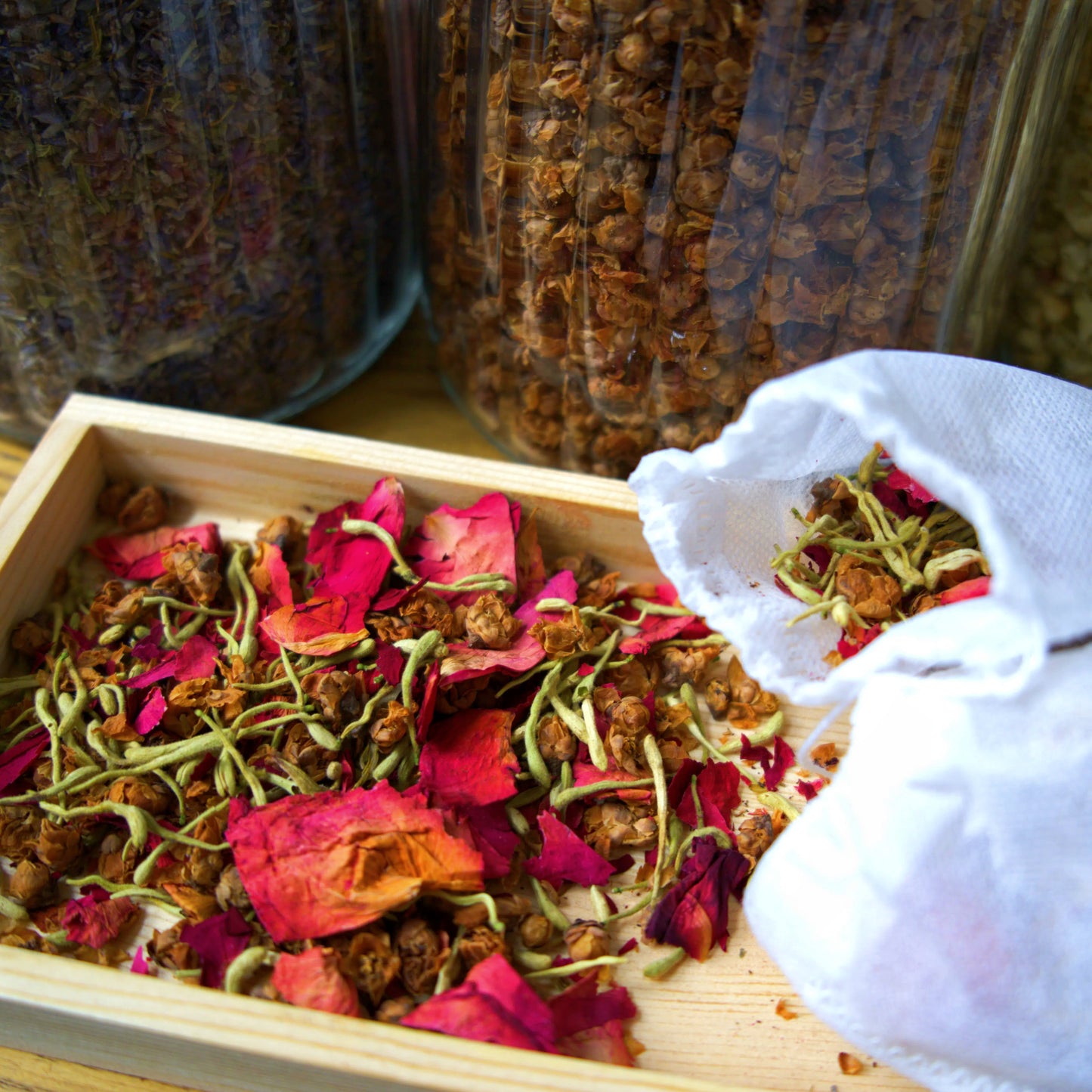 Blissful Bloom Sachet- Dual Use Pouch